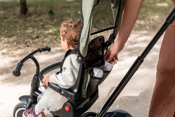Handig tasje achterop