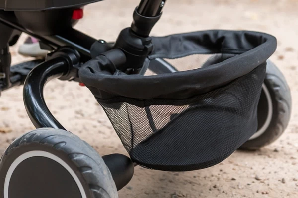 Handig mandje achterop