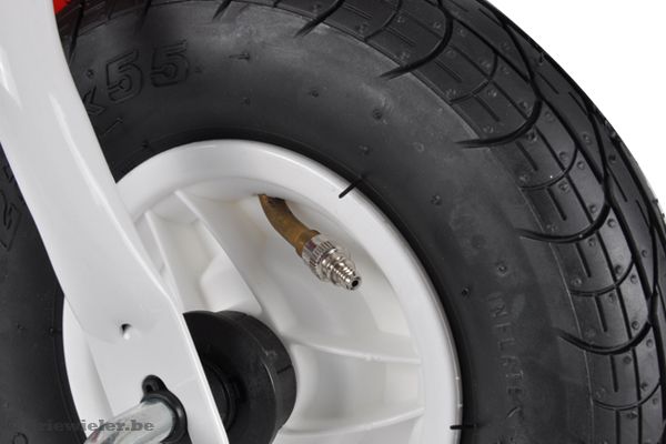 Gemakkelijk op het ventiel draaien.