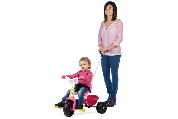 De duwstang is verstelbaar en afneembaar.