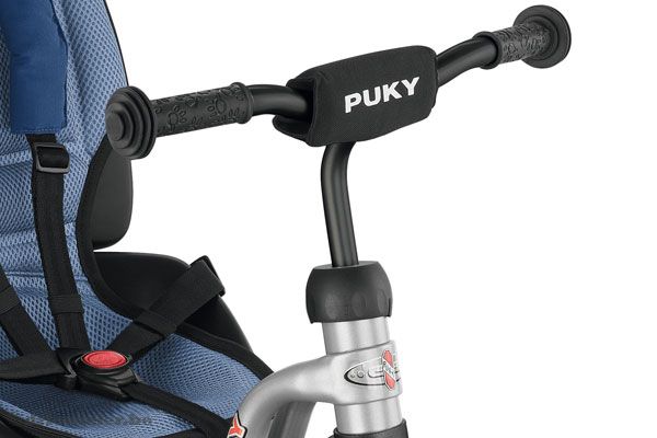 Inclusief stuurvergrendeling, stuurbegrenzing en kinbeschermer.