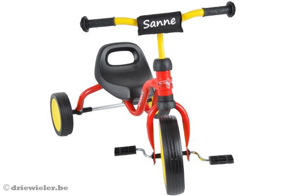 Oprtioneel verkrijgbaar: Zwarte kinbeschermer met eigen naam.