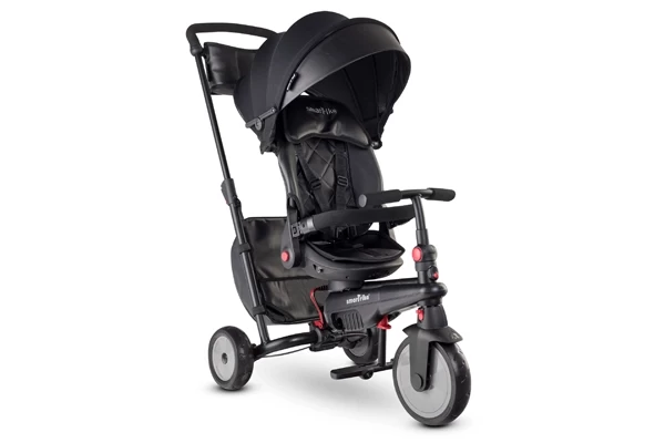 Met uitgeklapte voetensteunen