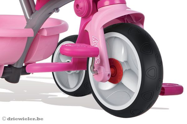 Met fluisterstille wielen.