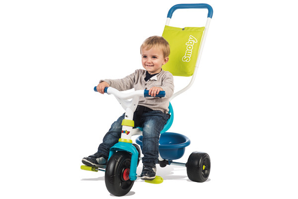 Stabiel dankzij de drie grote zwarte wielen.