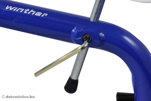 Zadel eenvoudig te verstellen met imbussleutel.