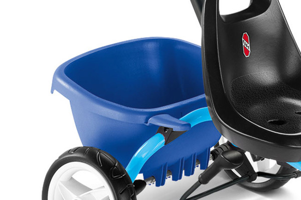 Met kiepbak achterop.